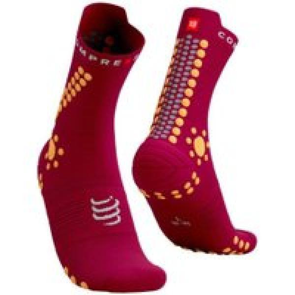 compressport pro racing socks v4 0 trail persian red
