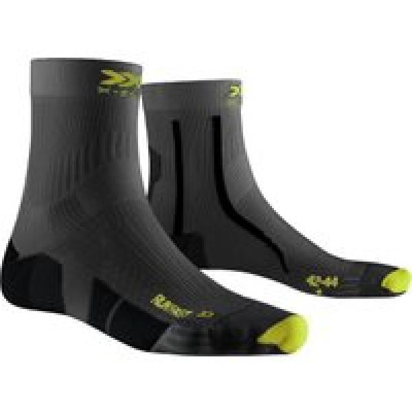 x socks run fast 4 0 unisex sokken donkergrijs geel