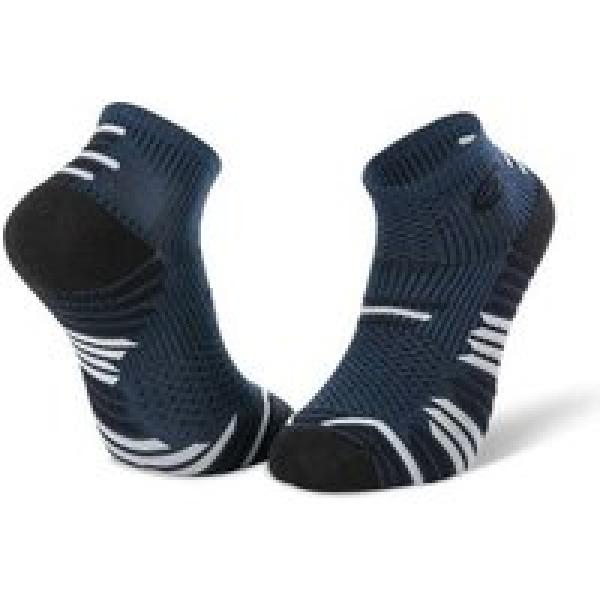 paar bv sport trail elite sokken blauw zwart