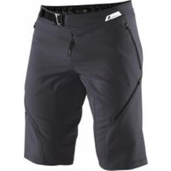 100 airmatic shorts houtskool