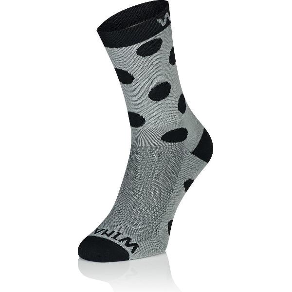 Winaar Fietssokken Zomer Unisex Grijs Zwart Met Zwarte Stippen - GB Dots - 39-41