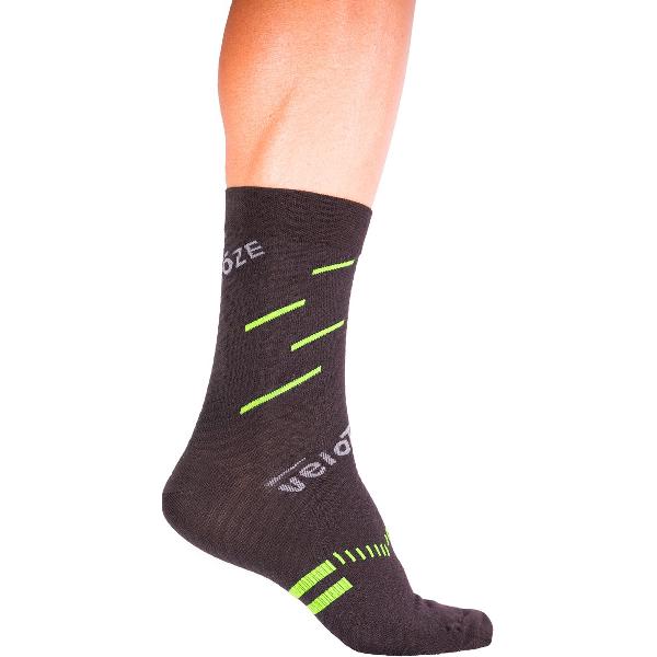 veloToze Cycling Sock - Active Compression Black/Viz-Yellow - Small/Medium - Sokken